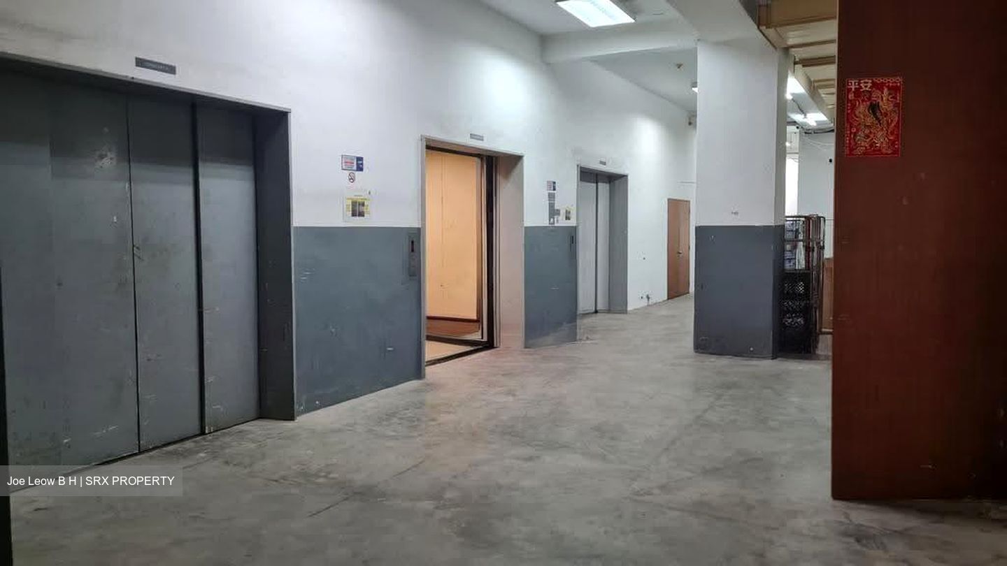 Bth Global Building (D27), Factory #626379071